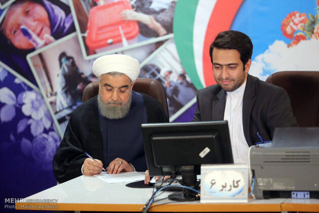 ثبت نام روحانی و رئیسی در انتخابات ریاست جمهوری