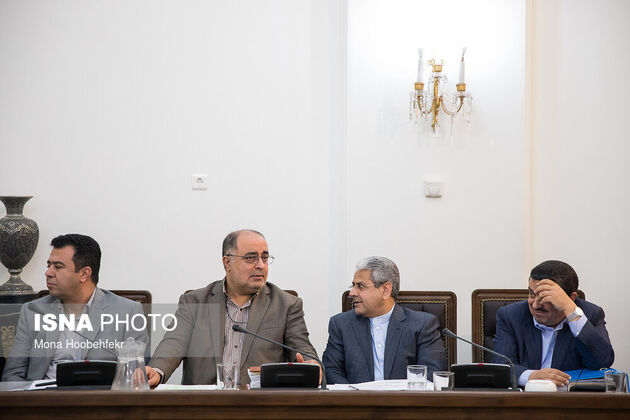 جلسه شورای اقتصاد