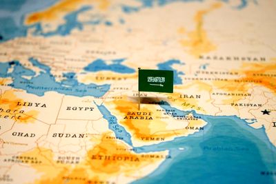 عربستان به دنبال معماری امنیتی جدید در خاورمیانه | حوثی‌ها چگونه بازیگری فراتر از مرزهای یمن شدند؟