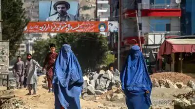 طالبان: شریعت اجازه نمی دهد زنان و مردان زیر یک سقف باشند