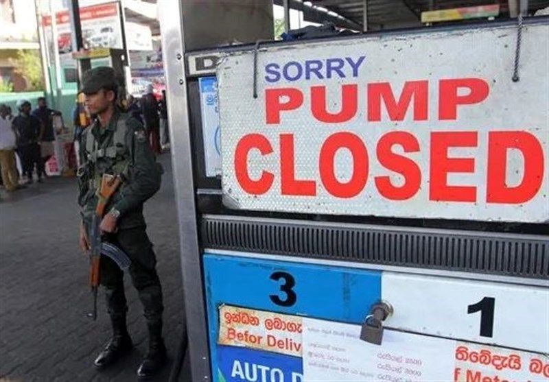 فروش بنزین در سریلانکا متوقف شد!
