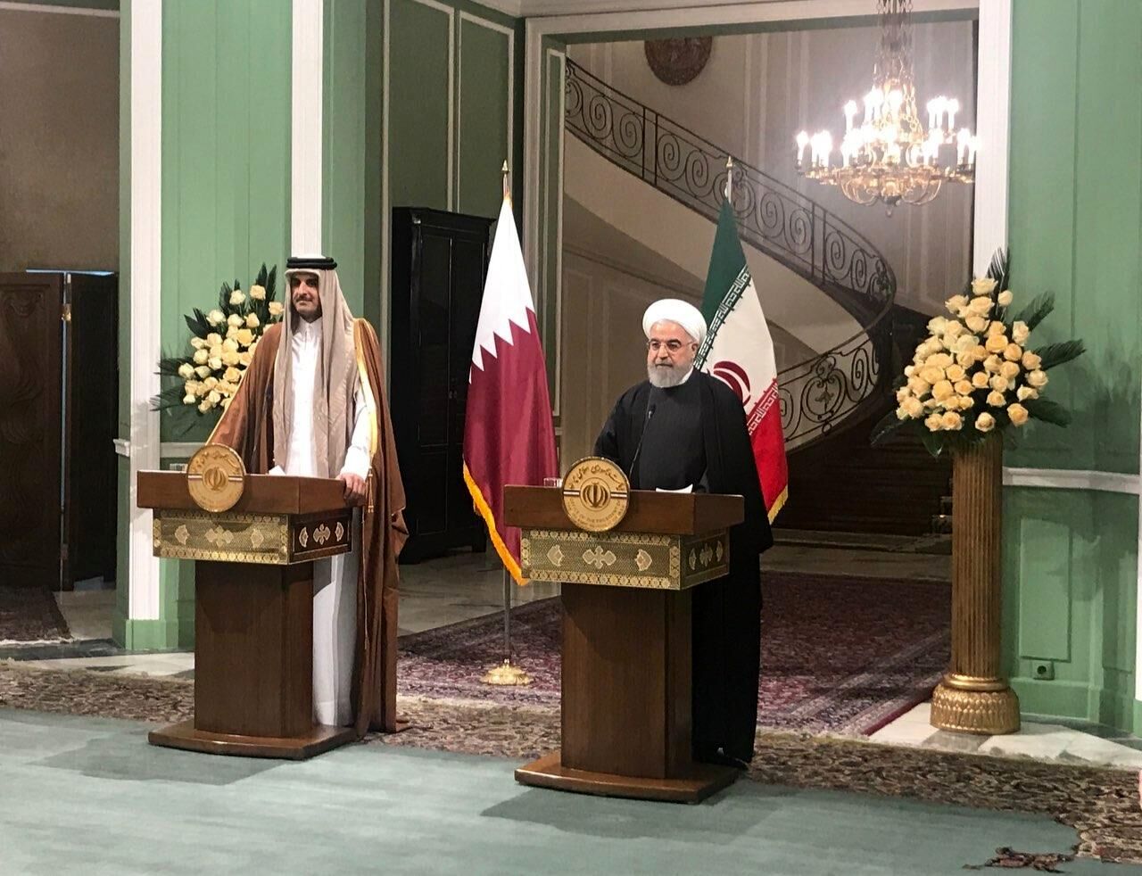 روحانی: در کنار قطر خواهیم ماند
