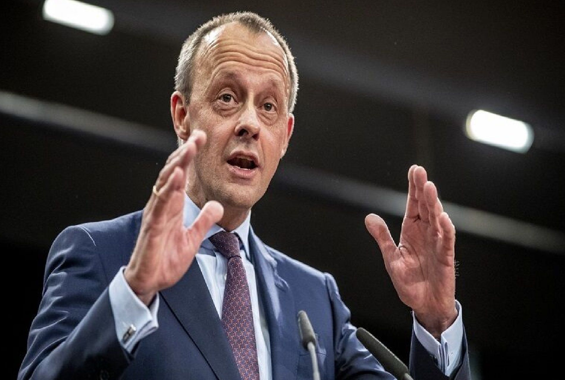 موضع گیری تند مرتس علیه پناهندگان سوری/ الجولانی به آلمان می رود؟ 