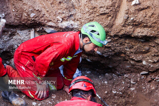کشف پیکر بی‌جان مرد 42 ساله در چاهی با عمق 20 متر