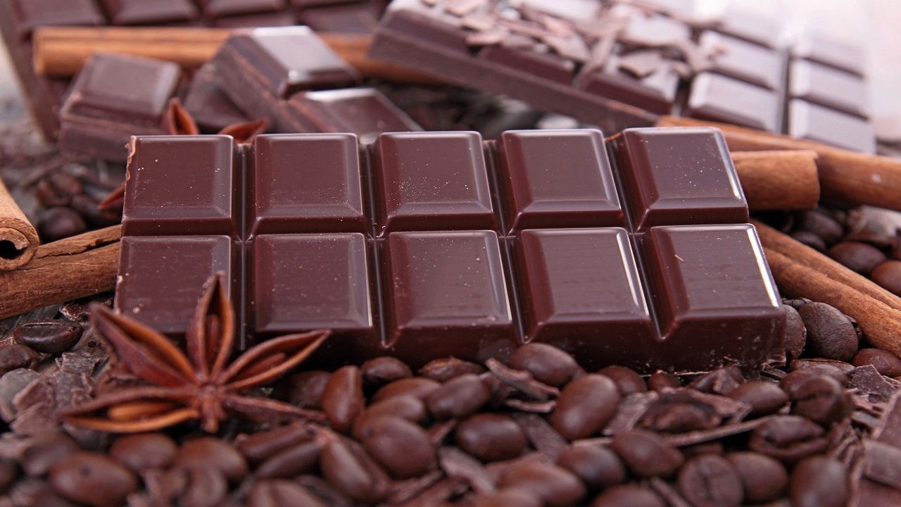 خوردن  کاکائو این تاثیر عجیب را بر روی مغز می گذارد 