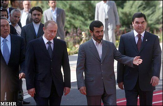 حملات تند احمدی نژاد به پوتین /نامت را نجات بده!
