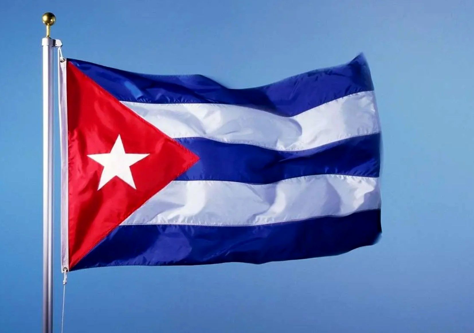 نوبت کوبا شد ؟ / پس لرزه‌های فرمان ترامپ 