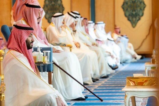 حضور پادشاه عربستان و محمد بن سلمان در نماز عیدفطر+ تصاویر