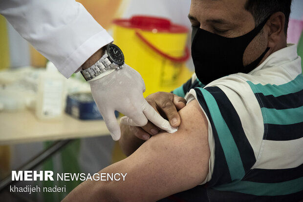 آخرین وضعیت تزریق دُز سوم واکسن کرونا به ایثارگران