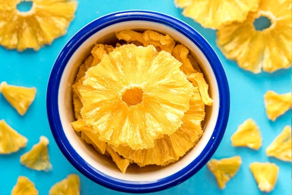 معجزه این میوه خوشمزه برای زیبایی شما / چه کسانی نباید آناناس بخورند؟ 5