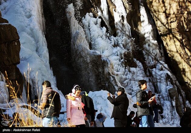 یخ زدن آبشار گنجنامه همدان