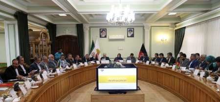 افغانستان خواستار توسعه روابط تجاری با ایران شد