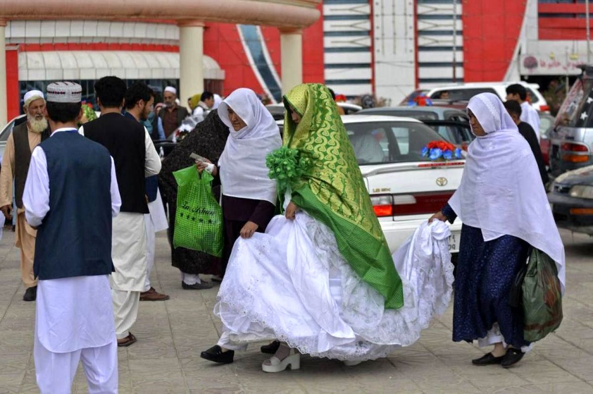 محدودیت‌های عجیب طالبان برای مراسم عروسی!