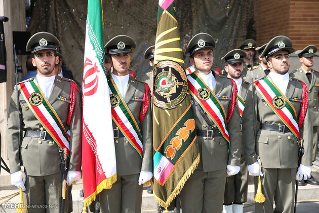 مراسم مشترک دانش‌آموختگی دانشجویان دانشگاه‌های افسری ارتش