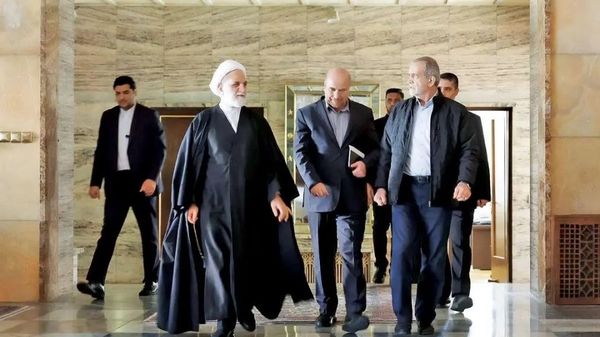 جزئیات جدید از حمله به جلسه شورای عالی امنیت / مشابه عملیات ترور شهید سید حسن نصرالله طراحی شده بود / رئیسجمهور دچار جراحات شد