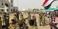 رکب نیروهای امنیتی سودان به رهبر معترضان