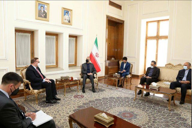 دیدار چند سفیر خارجی مقیم ایران با امیرعبداللهیان