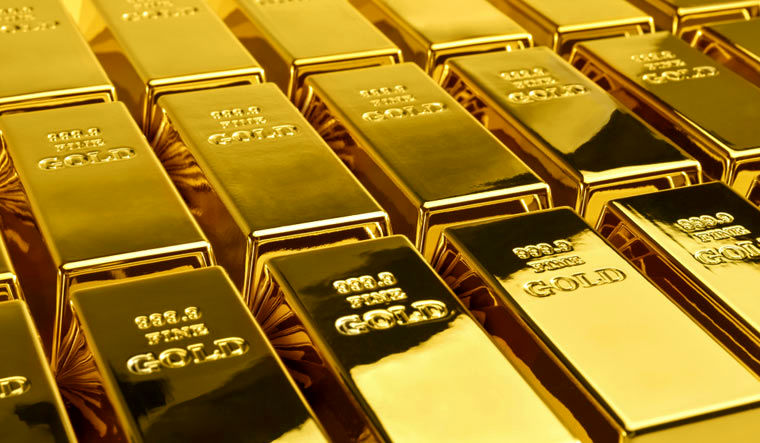 فروپاشی طلا زیر پای دلار / سقوط سنگین اونس؛ 40 دلار در 1 ساعت 