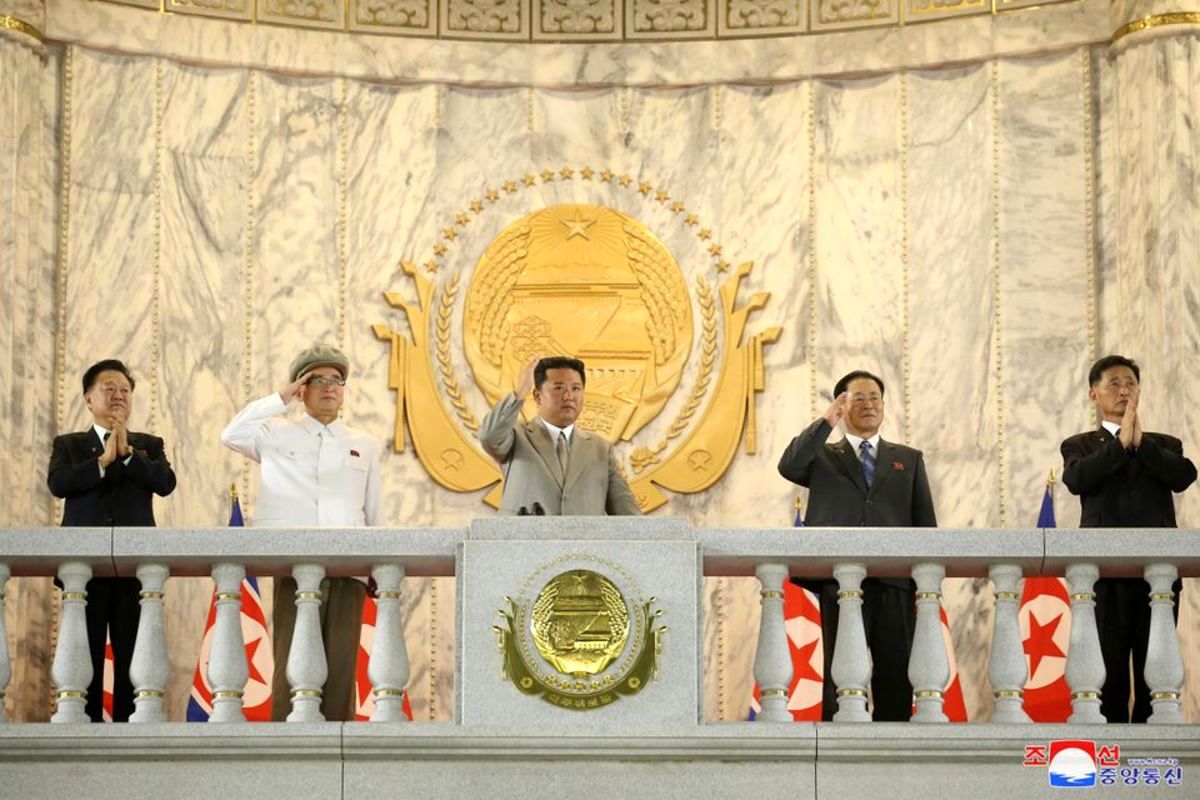 رژه متفاوت روز ملی کره شمالی + گزارش تصویری 