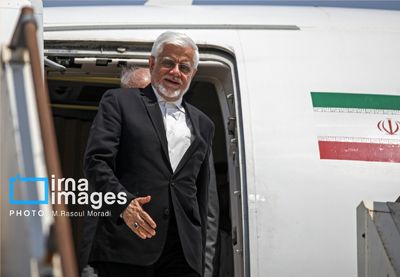 عارف به تاجیکستان سفر می‌کند