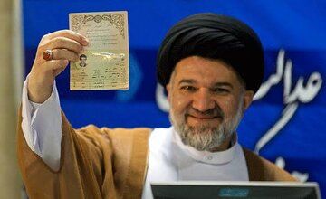 محمدباقر خرازی کیست که دفتر رهبری ادعایش را تکذیب کرد/ او می خواست ارزش دلار را به 1000 تومان برساند/ برنامه او برای میرحسین موسوی و کروبی چه بود؟