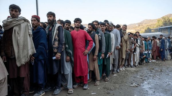 تأثیر خروج اتباع بر کاهش جرایم و تخلفات به روایت معاون وزیر کشور