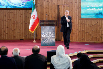 پس‌لرزه خروج فیاض زاهد از دولت چهاردهم / پزشکیان با چه کسانی وفاق کرد؟