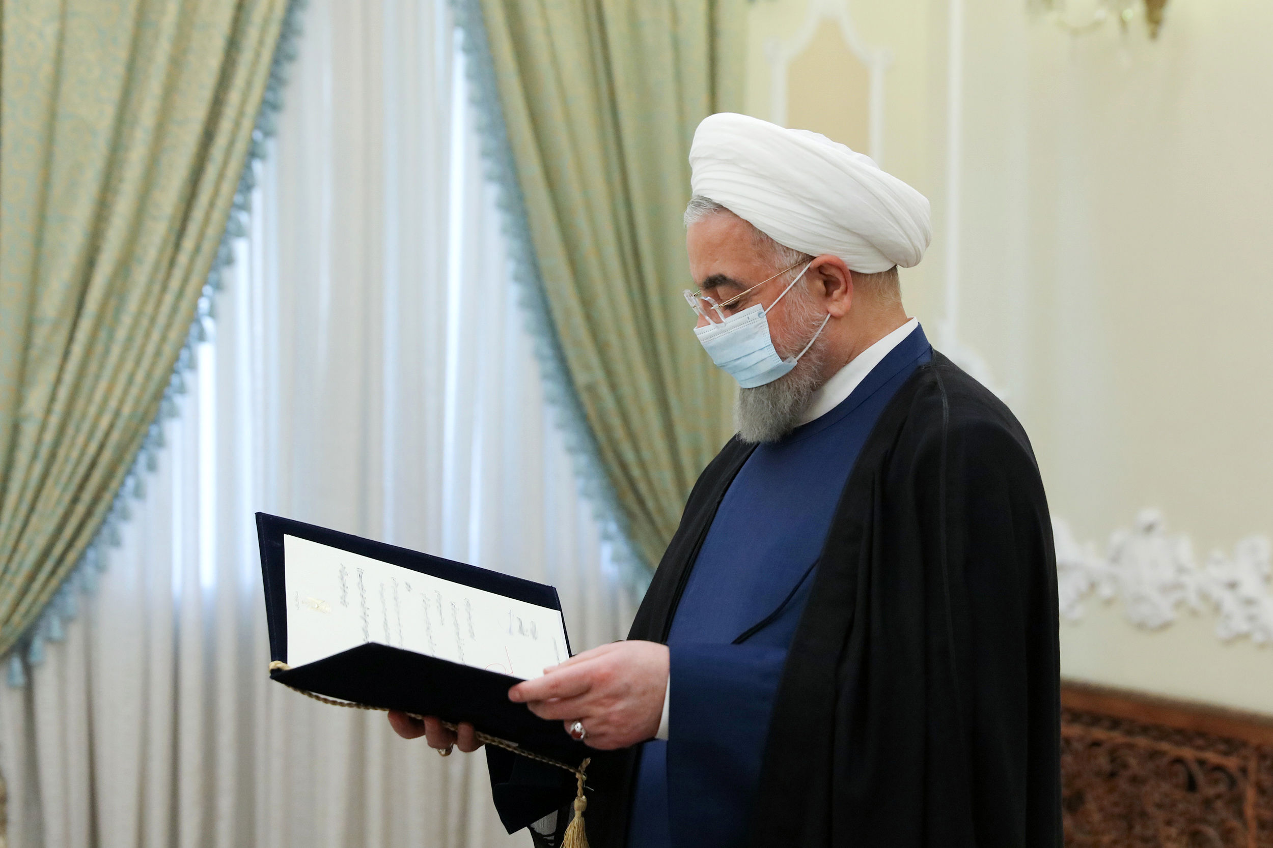 رئیس جمهور بالاخره برای محدودیت‌های کرونا در تهران تصمیم می‌گیرد؟ 