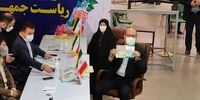 رونمایی سردار دهقان در کتاب برنامه‌هایش در وزارت کشور+عکس