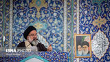 امام جمعه تهران:  دست آن رزمنده‌‌ای که سه کشتی را در تنگه هرمز زد درد نکند/ تجلیل نمی‌کنید چرا نیش می‌زنید