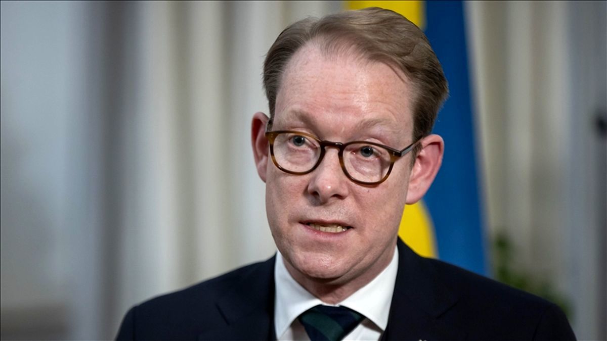 وزیر خارجه سوئد: سوزاندن کتاب مقدس در کشورمان قانونی است