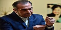 سیامک انصاری وسط مسابقه مافیا به شرکت‌کننده لگد زد!+ فیلم