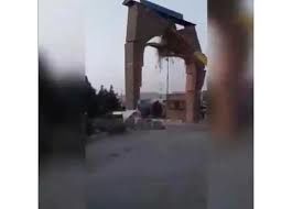 چرا طالبان دروازه تاریخی غزنی را تخریب کرد؟+ فیلم