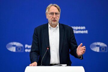 اروپا: اقدام ترامپ غیرمحترمانه و بیشرمانه است / باید اقدامات تلافی جویانه فعال شود
