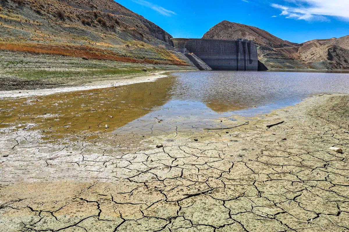 تشدید بحران آب در تهران / سدها به حجم مرده رسیدند
