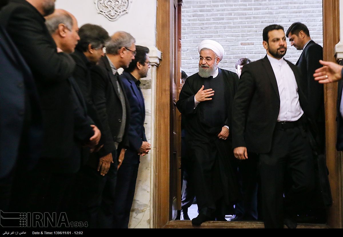 حسن روحانی در مراسم یادبود قربانیان نفتکش سانچی شرکت کرد/ کدام وزرا حضور یافتند؟ + عکس