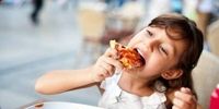 اگر می خواهید شب ها راحت بخوابید؛ این خوراکی ها را نخورید