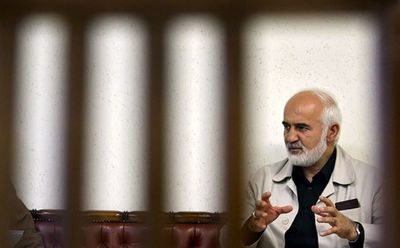 احمد توکلی؛ منتقد اقتصادی دولت‌ها و طراح طرح تثبیت قیمت‌ها/ مردی که می‌گفت دولت‌ها از بام اقتصاد افتادند