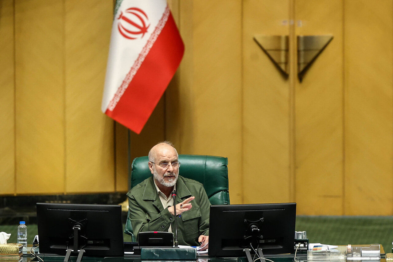 قالیباف: ایران خفته بود، بیدارش کردید/ طوفان بپا خواهد شد، طوفان!