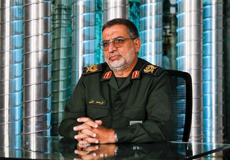 سخنگوی سپاه: اگر در دفاع مقدس می‌توانستیم روزی ۲۰ موشک شلیک کنیم، جنگ هشت سال طول نمی‌کشید/دشمنان را ناکام گذاشتیم