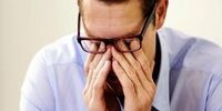 خواب آلودگی و بی حالی مداوم نشانه این بیماری است
