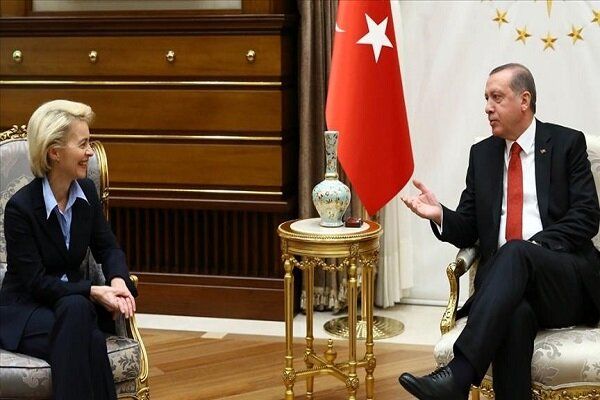 محور گفتگوی اردوغان و رئیس کمیسیون اتحادیه اروپا