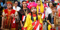 پوشش متفاوت زنان در مراسم افتتاحیه بازی‌های آسیایی اندونزی
