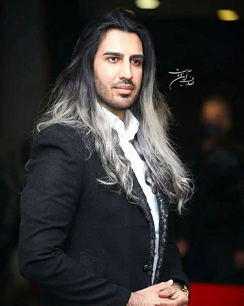 تیپ جنجالی خواننده معروف ایرانی! +عکس