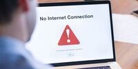 در زمان قطعی اینترنت، دسترسی به کدام سایت‌ها ممکن است؟ | از جایگزین‌های داخلی گوگل و سایت‌های بانکی تا مسیریاب و تاکسی اینترنتی