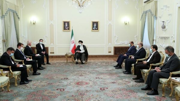 در دیدار رئیسی با معاون نخست‌وزیر آذربایجان چه گذشت؟