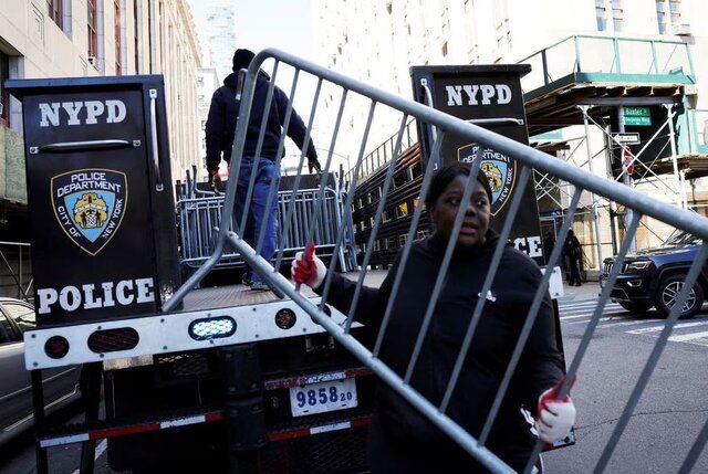 اقدامات پلیس نیویورک در آستانه حضورترامپ در دادگاه