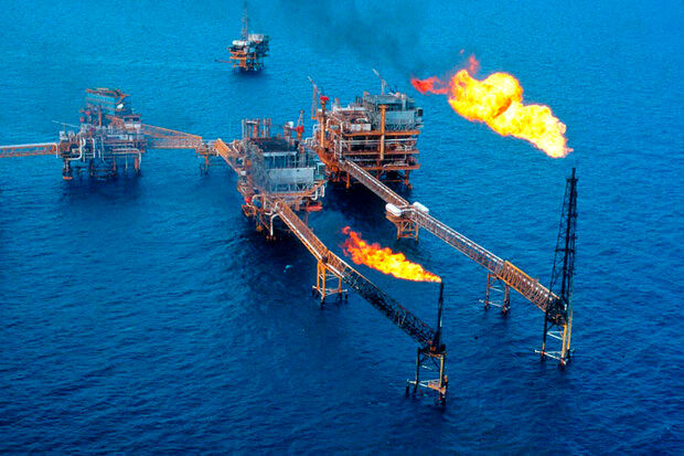سقوط قیمت نفت ایران در بازار جهانی
