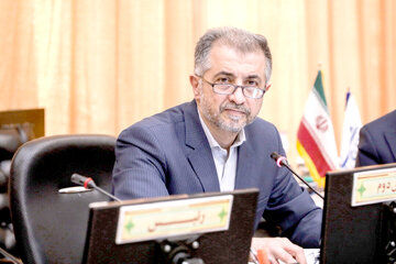 زمان بازگشایی مجلس مشخص شد؟/ عضو کمیسیون اجتماعی: جلسات با رهبر انقلاب به صورت مجازی برگزار می‌شود/ جنگ فراگیر در این مقطع اتفاق نخواهد افتاد