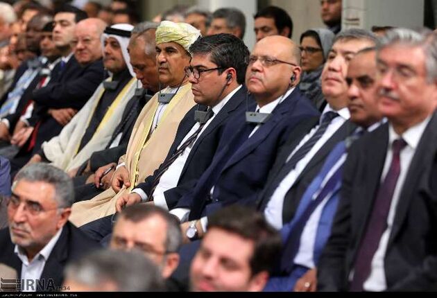 دیدار رهبری و مسئولان